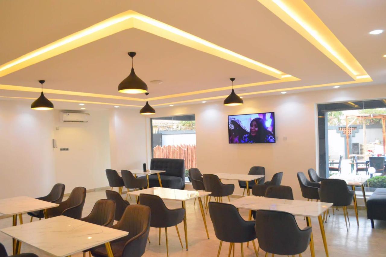 His Dulce Apartments Lagos Luaran gambar