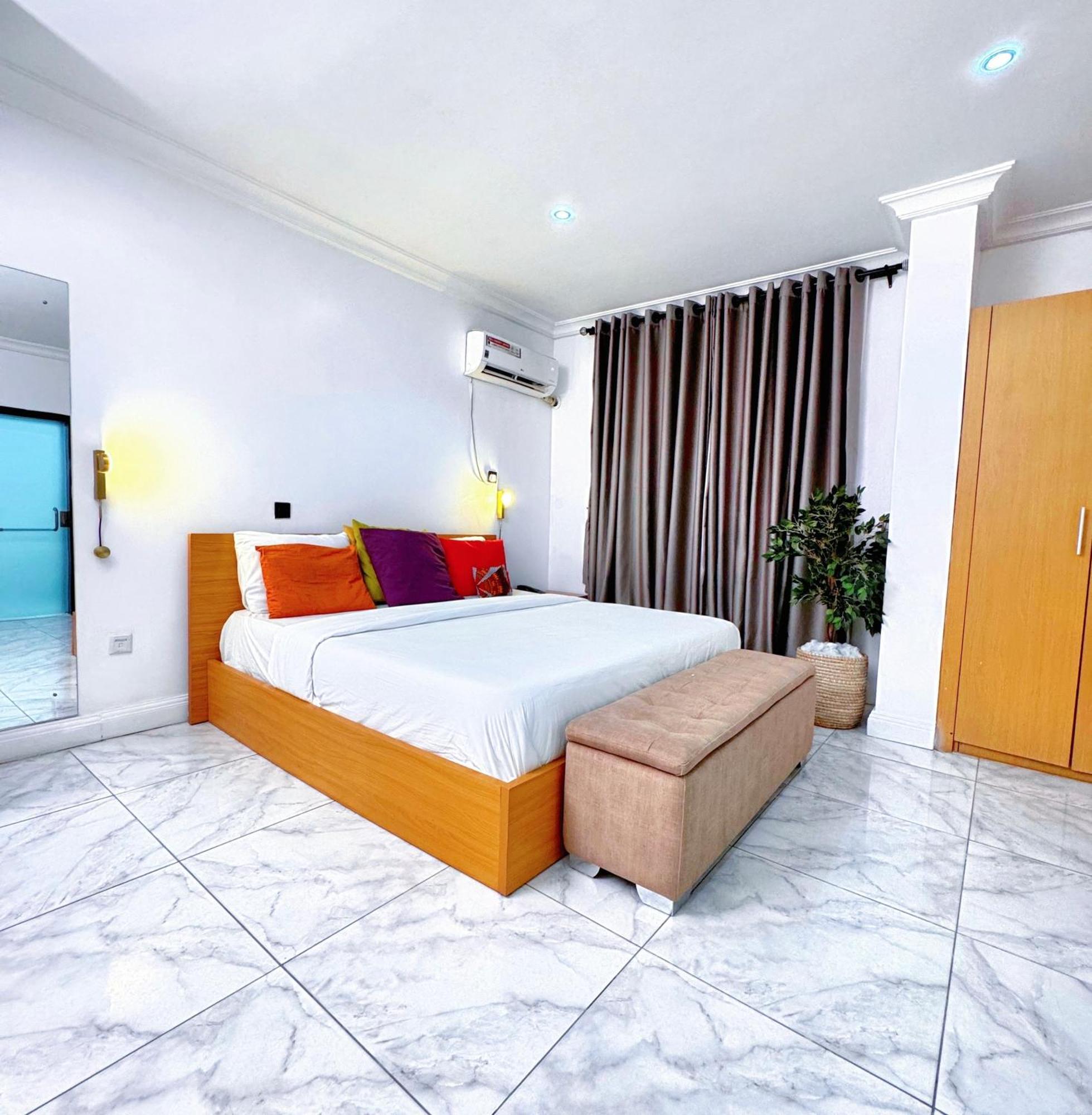 His Dulce Apartments Lagos Luaran gambar